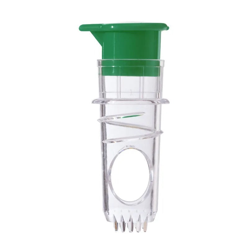 Portable Lemon Squeezer Plastic Resuable Lightweight Juices Reamer Washable Manual Juices Reamer Built in Filter