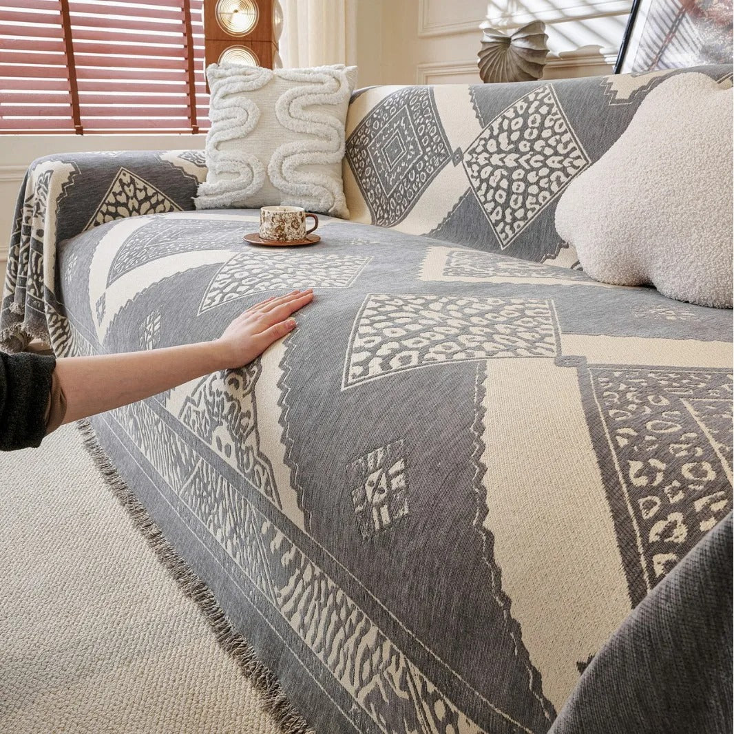 Retro Chenille Sofa Towel Geometric Jacquard Tassel Edge Double-sided All Season Dust cover cloth Multi-purpose Sofa Cover Throw