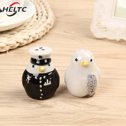 2Pcs Ceramic Penguin Salt And Pepper Shaker Cartoon Spice Container Wedding Party Favor Tabletop Animal Decoration Spice Jar