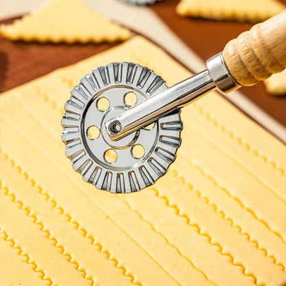 Multi-Functional Baking Cutter Pastry Edge Rolling Tool Zinc Alloy Pizza Knife Lace Roller Knife Portable Hand Baking Small Tool