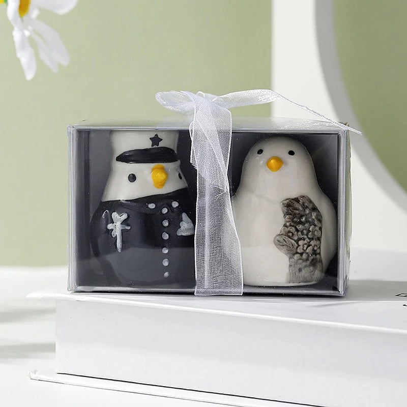 2Pcs Ceramic Penguin Salt And Pepper Shaker Cartoon Spice Container Wedding Party Favor Tabletop Animal Decoration Spice Jar